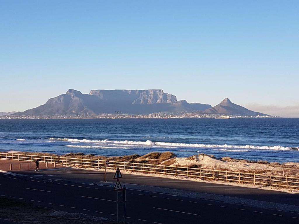 Blouberg Luxury Beachfront Apartment Bloubergstrand Buitenkant foto